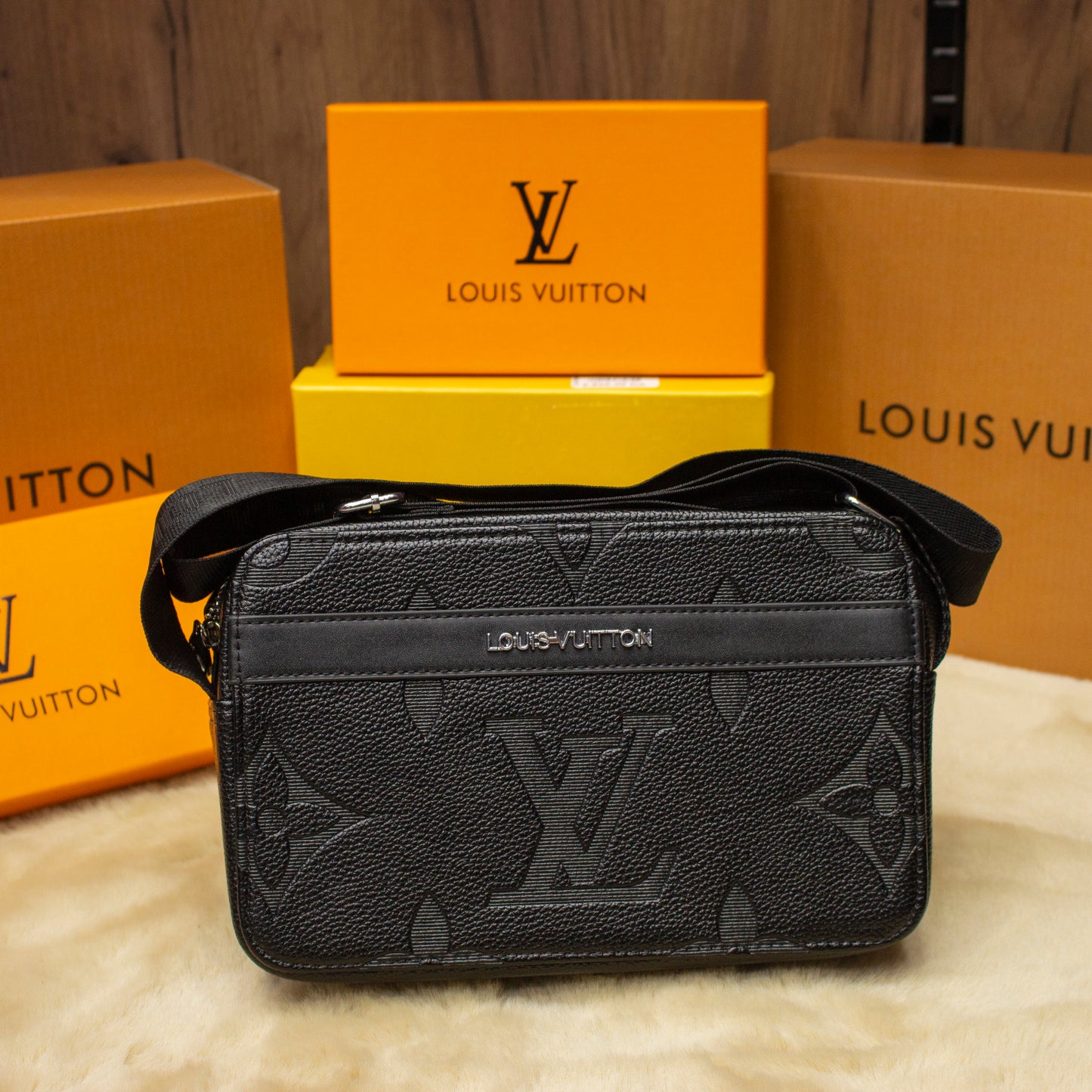 SACOCHE LV + la livraison gratuite